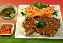 Cơm tấm sườn nướng